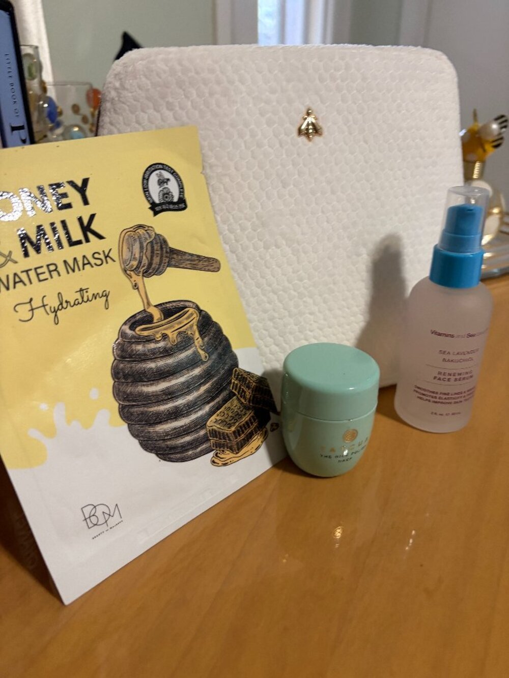 BEAUTY BUNDLE WITH WHITE POUCH - TATCHA - SEA LAVENDER FACE SERUM